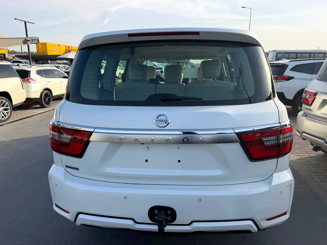 NISSAN Patrol SE 2020 - photo 5 - Import Émirats | International Cars