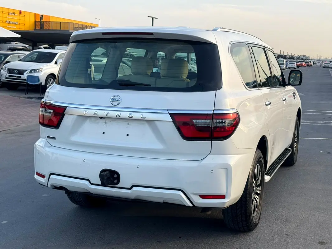 NISSAN Patrol SE 2020 - photo 6 - Import Émirats | International Cars
