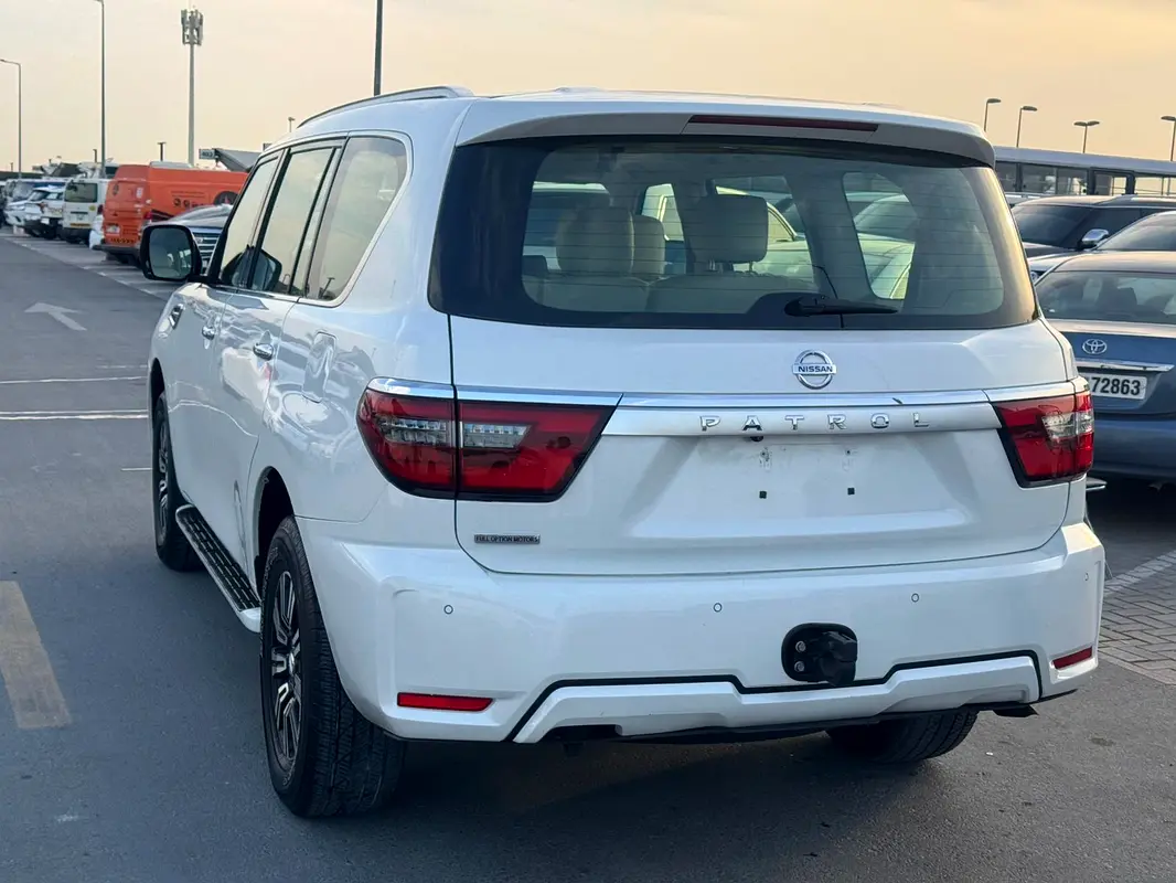 NISSAN Patrol SE 2020 - photo 9 - Import Émirats | International Cars