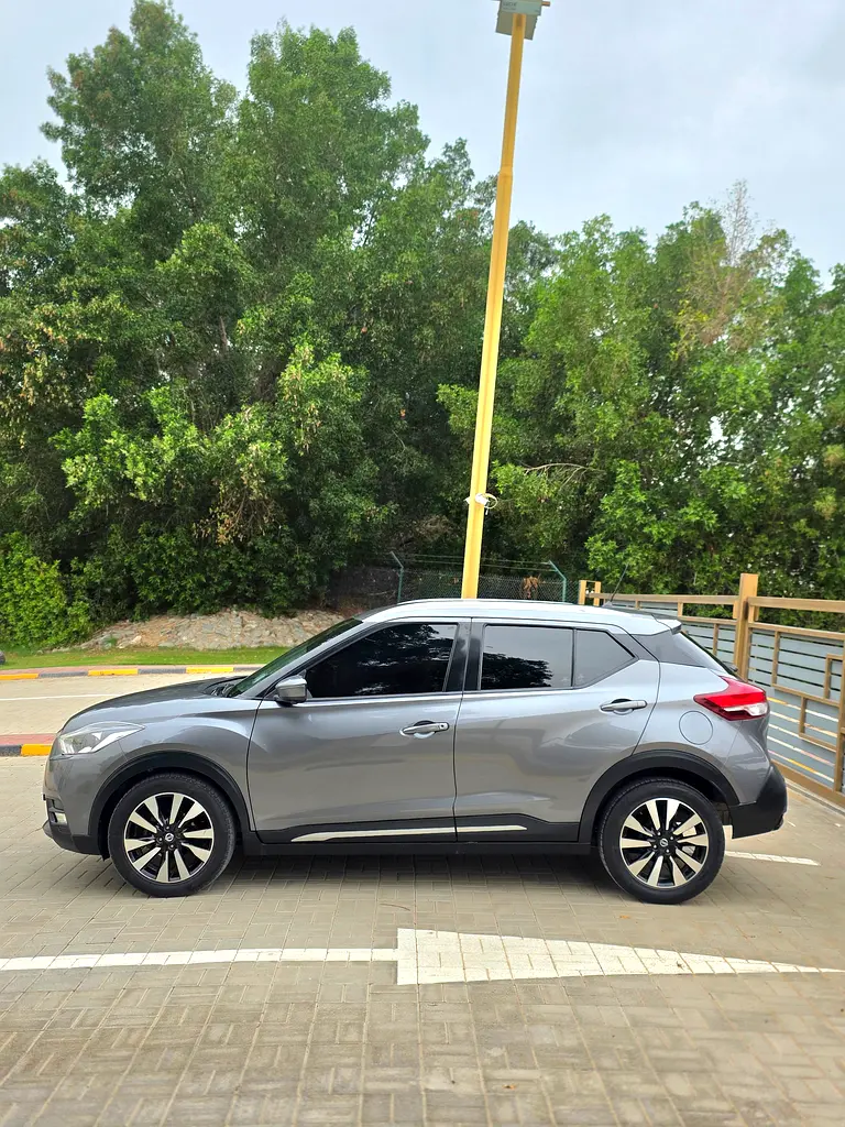 NISSAN Kicks SL 2017 - photo 4 - Import Émirats | International Cars