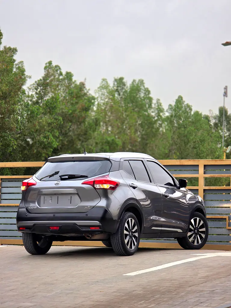 NISSAN Kicks SL 2017 - photo 7 - Import Émirats | International Cars