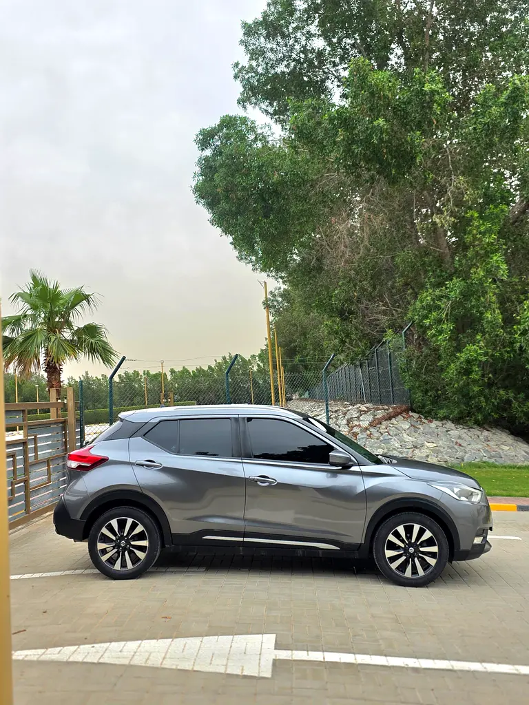 NISSAN Kicks SL 2017 - photo 8 - Import Émirats | International Cars