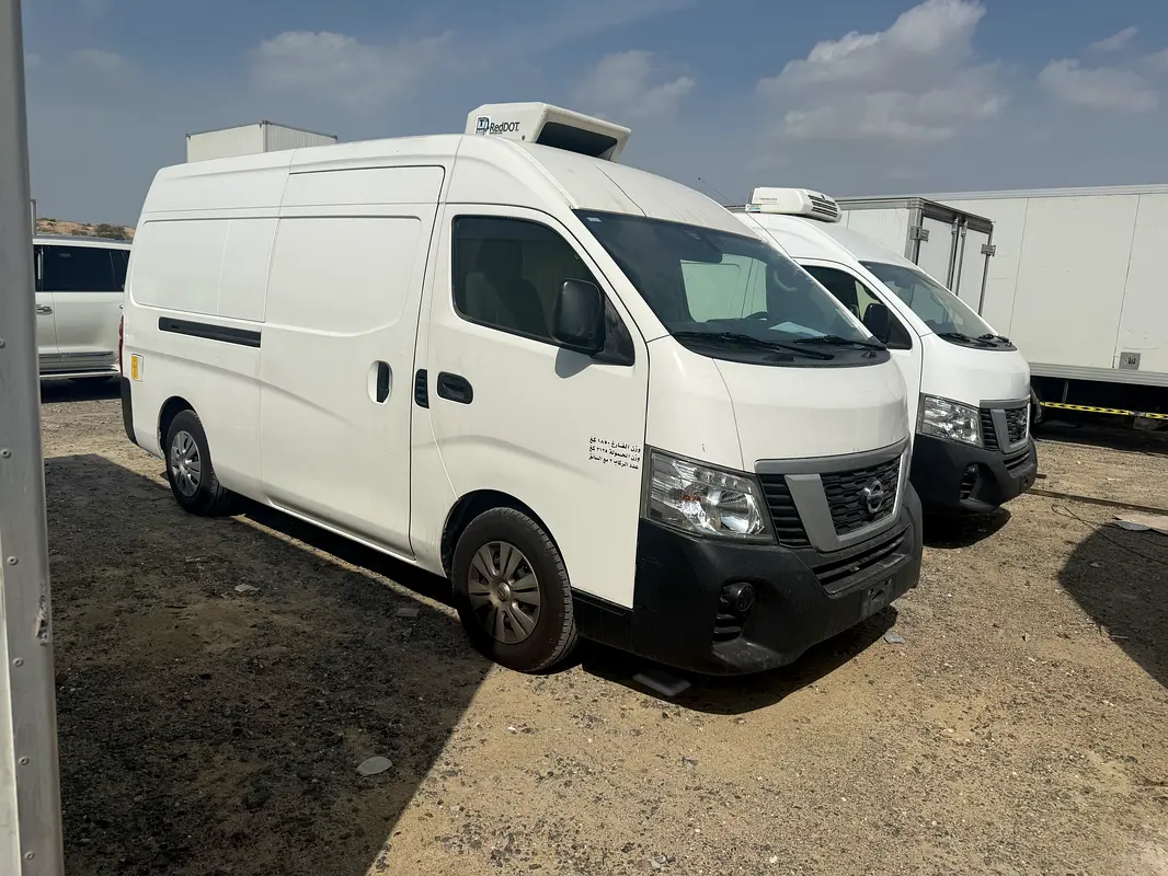 NISSAN Urvan NV350 2020 - photo 4 - Import Émirats | International Cars