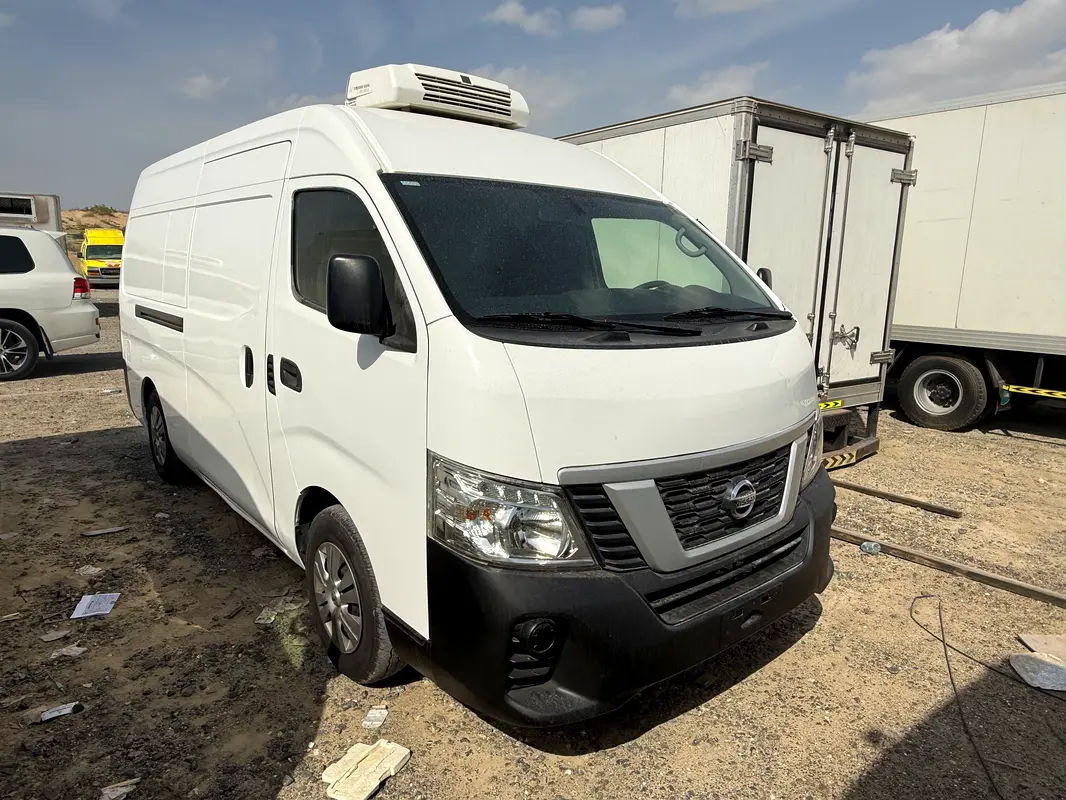 NISSAN Urvan NV350 2020 - photo 8 - Import Émirats | International Cars