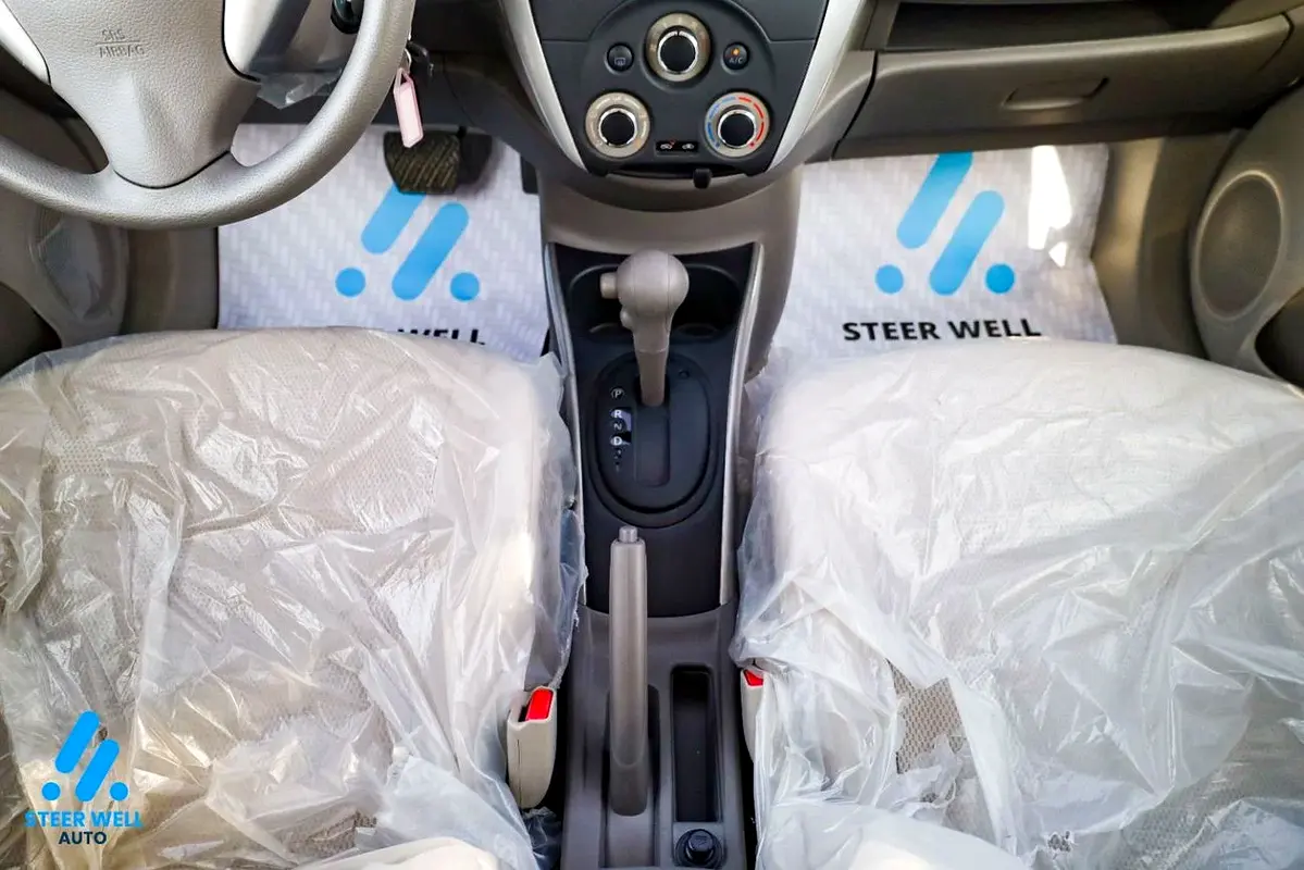 NISSAN Sunny Base 2026 - photo 12 - Import Émirats | International Cars