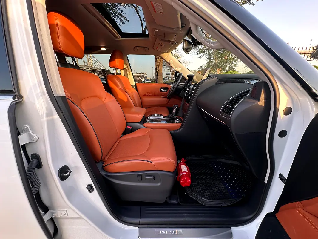 NISSAN Patrol LE Titanium 2022 - photo 10 - Import Émirats | International Cars