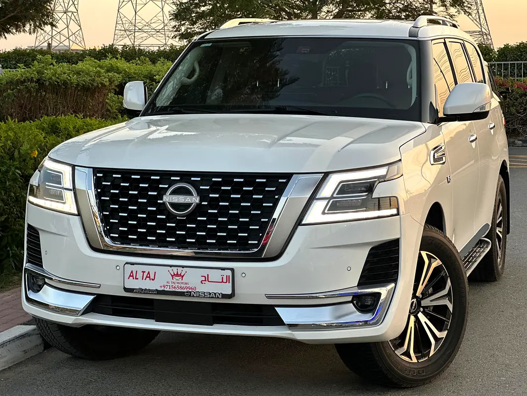 NISSAN Patrol LE Titanium 2022 - photo 3 - Import Émirats | International Cars