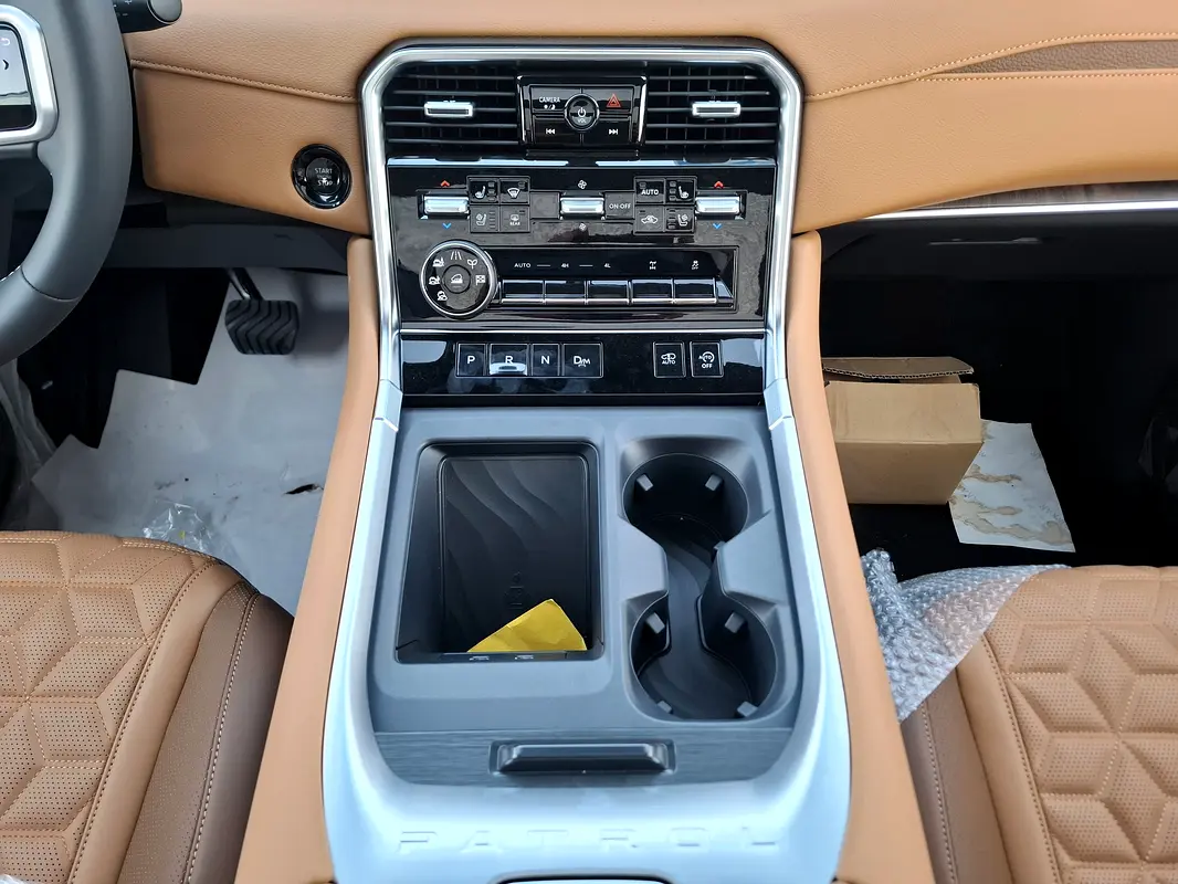 NISSAN Patrol LE Platinum 2025 - photo 11 - Import Émirats | International Cars