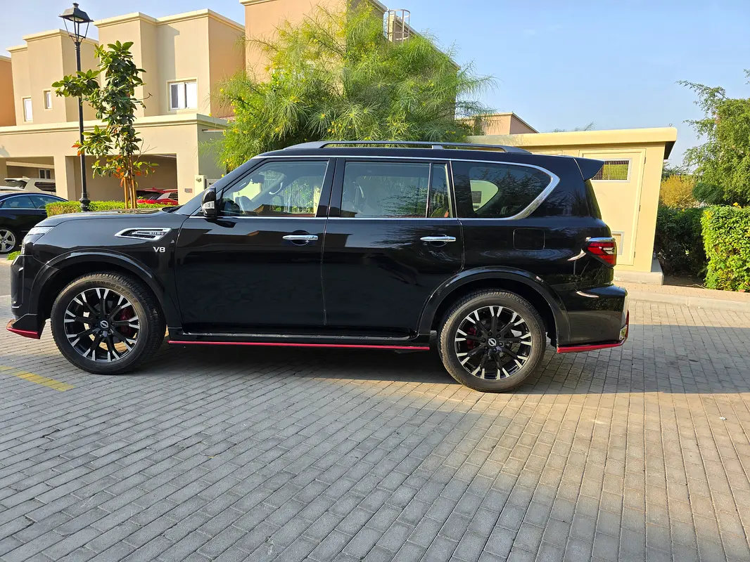 NISSAN Patrol SE Titanium 2018 - photo 2 - Import Émirats | International Cars