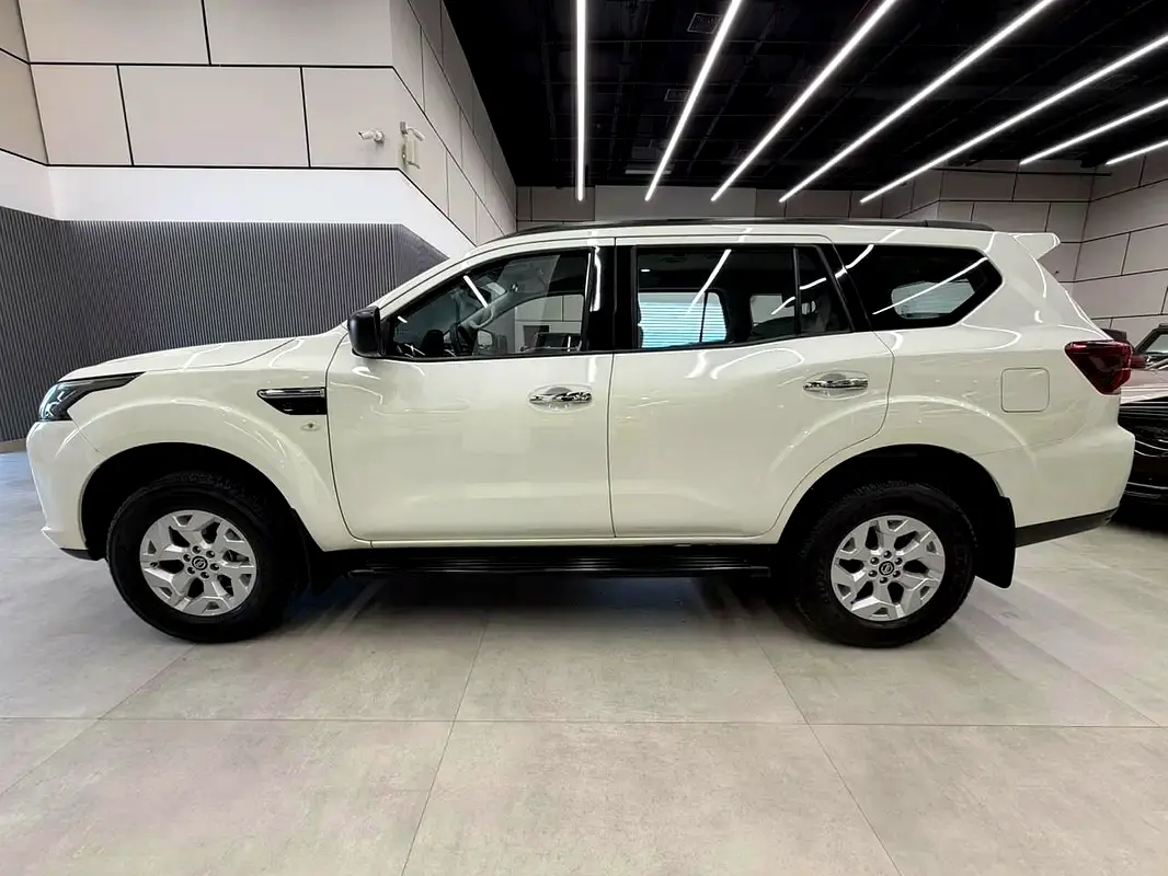 NISSAN Xterra SE 2024 - photo 8 - Import Émirats | International Cars