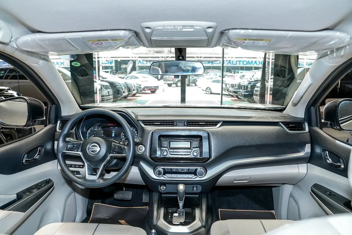NISSAN Xterra SE 2023 - photo 6 - Import Émirats | International Cars