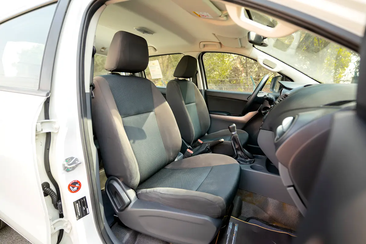 NISSAN Navara Other 2020 - photo 11 - Import Émirats | International Cars