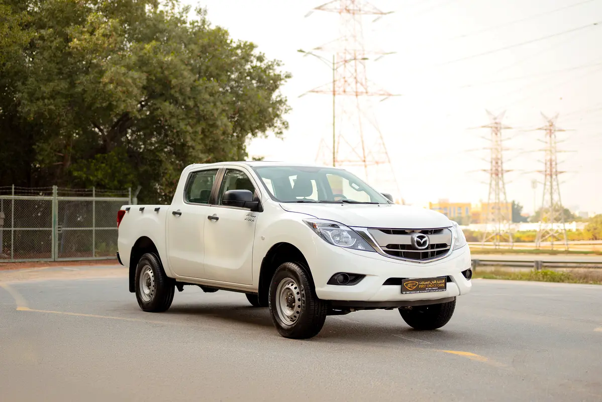 NISSAN Navara Other 2020 - photo 2 - Import Émirats | International Cars