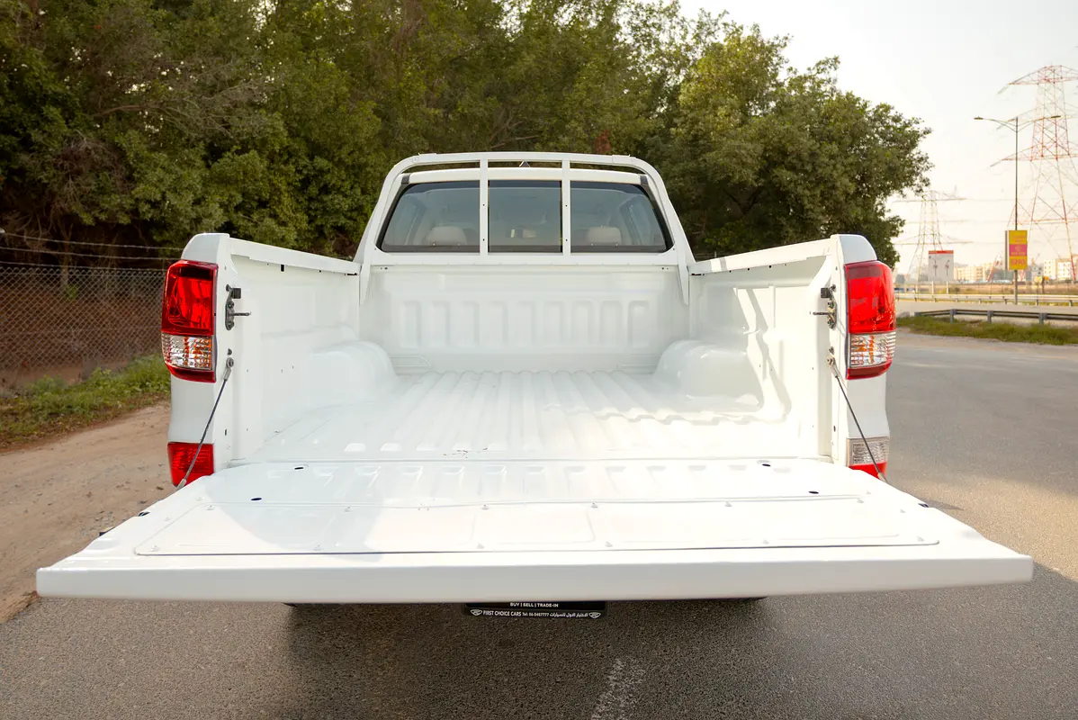 NISSAN Navara Other 2020 - photo 7 - Import Émirats | International Cars