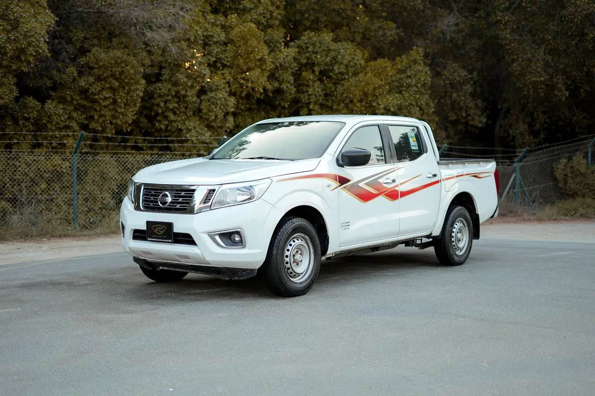NISSAN Navara SE 2022