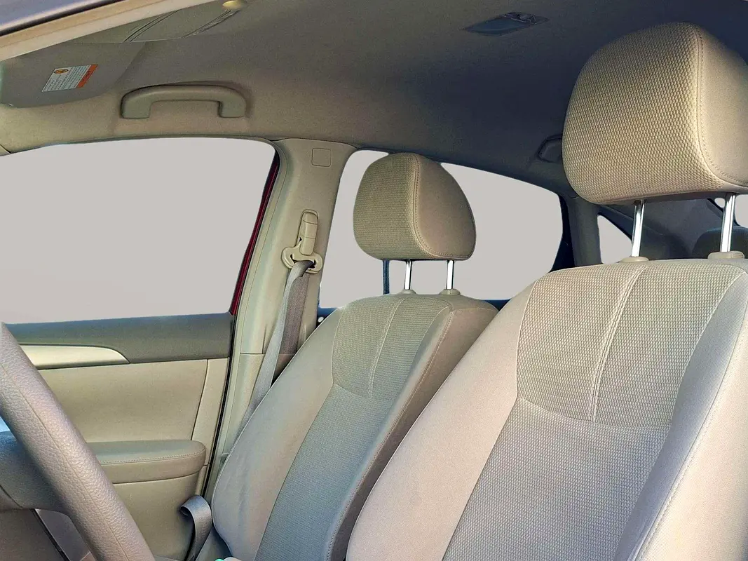 NISSAN Sentra 2019 - photo 10 - Import Émirats | International Cars