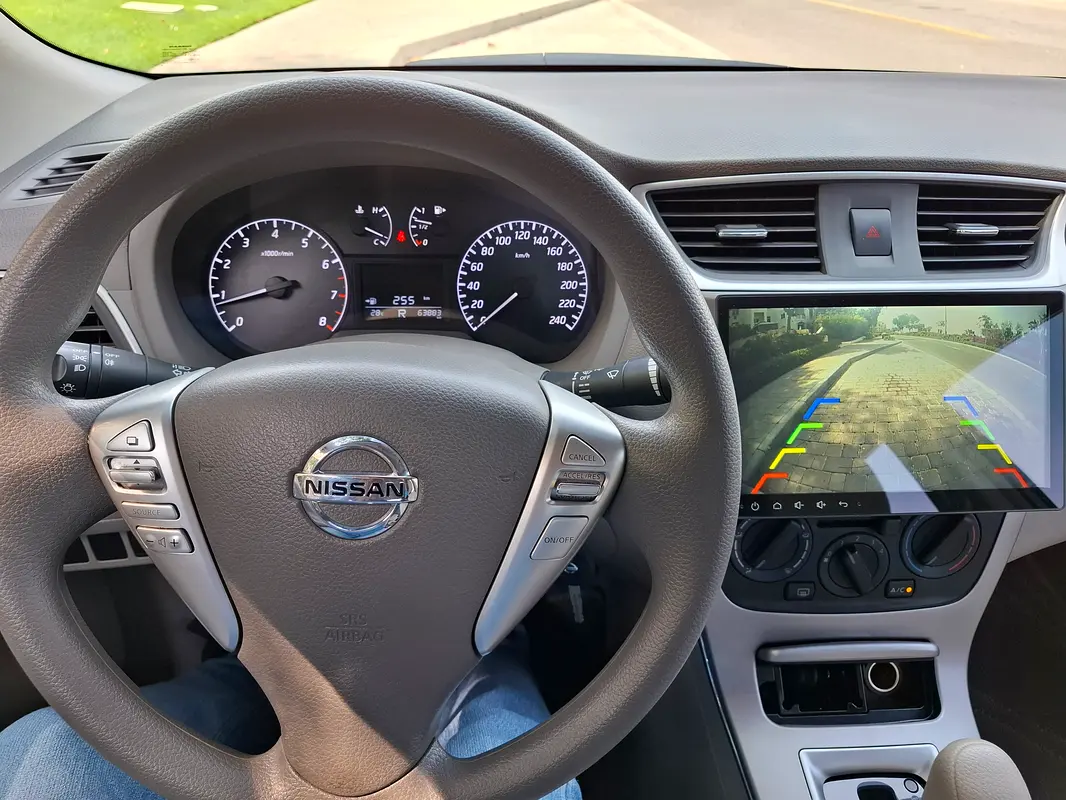 NISSAN Sentra SV Sport 2019 - photo 10 - Import Émirats | International Cars