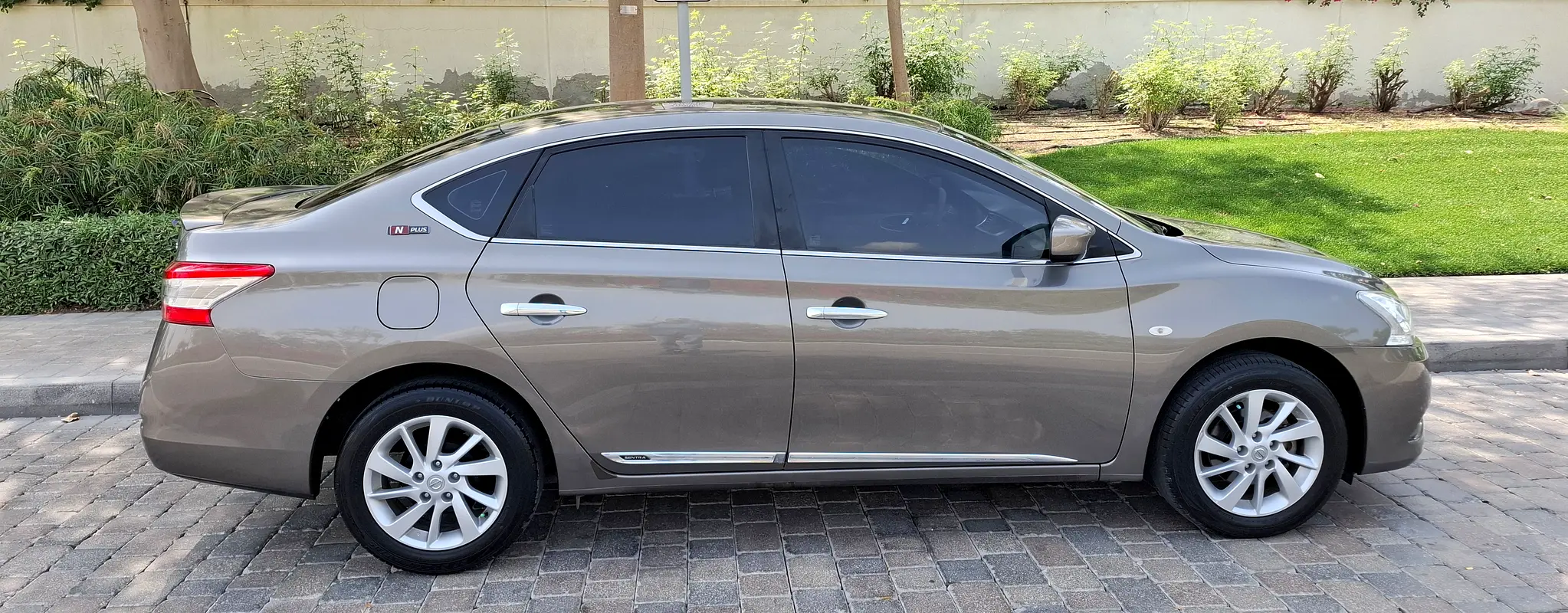 NISSAN Sentra SV Sport 2019 - photo 6 - Import Émirats | International Cars