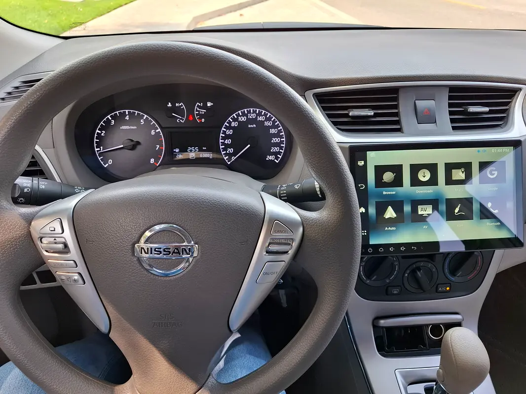 NISSAN Sentra SV Sport 2019 - photo 9 - Import Émirats | International Cars