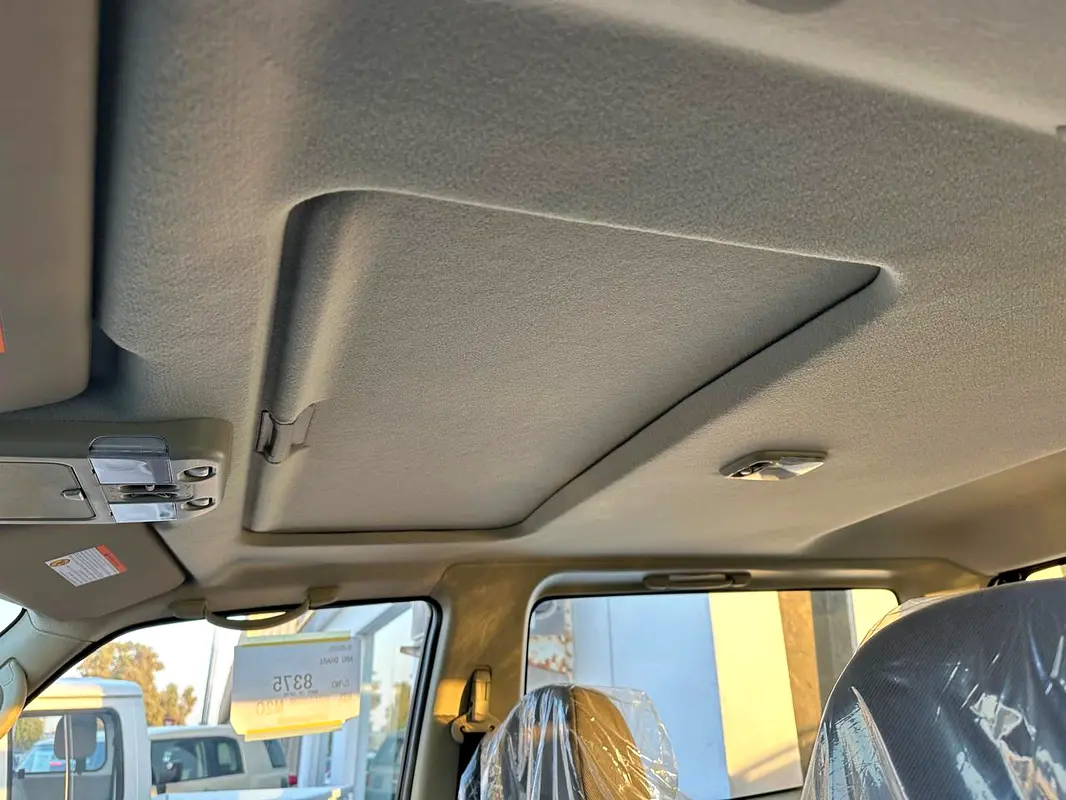 NISSAN Patrol Safari Super Safari Al Ostoura 2024 - photo 10 - Import Émirats | International Cars