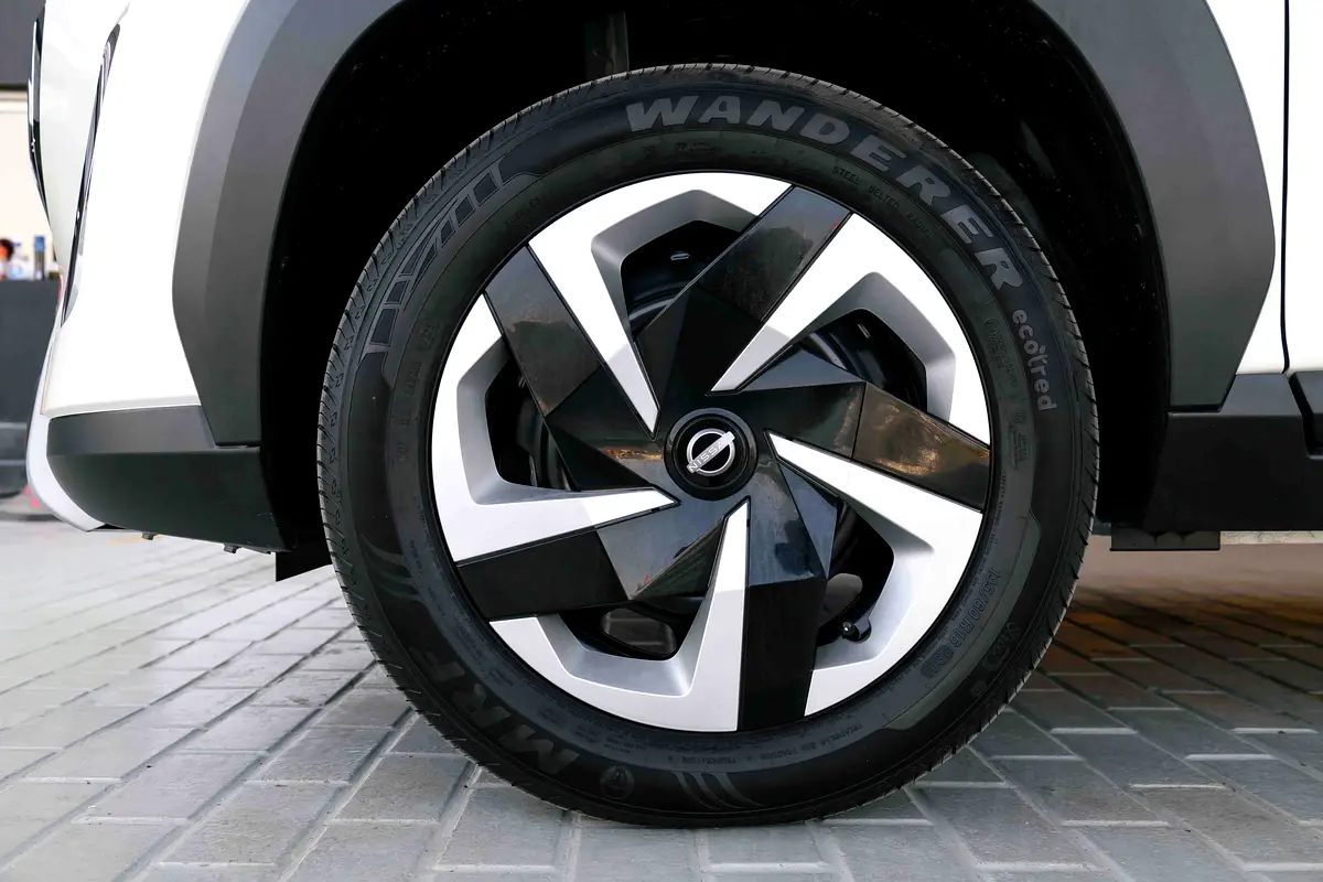 NISSAN Magnite S 2025 - photo 7 - Import Émirats | International Cars