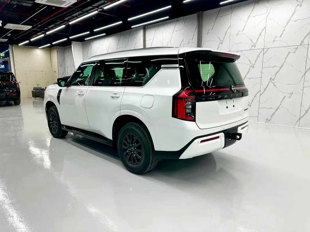 NISSAN Patrol SE Titanium 2026 - photo 5 - Import Émirats | International Cars
