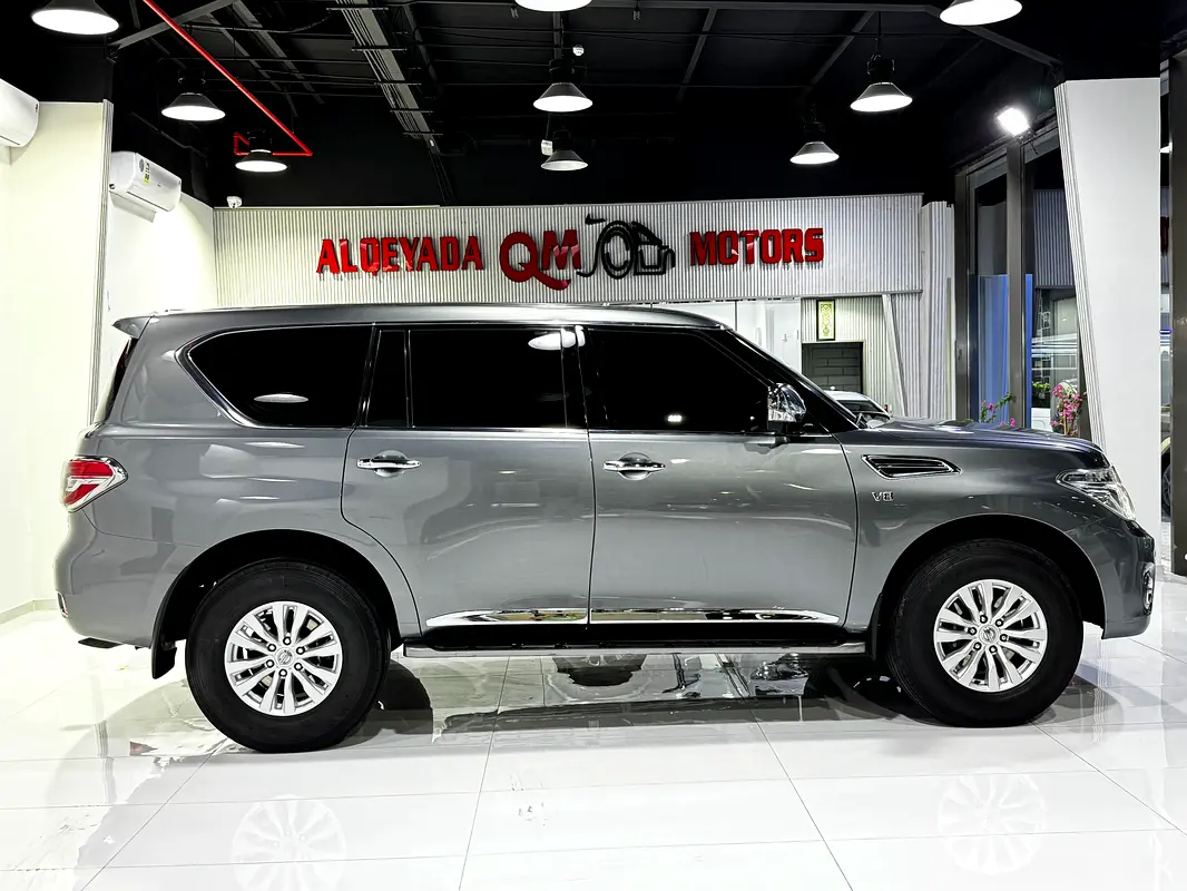 NISSAN Patrol LE Platinum 2017 - photo 4 - Import Émirats | International Cars