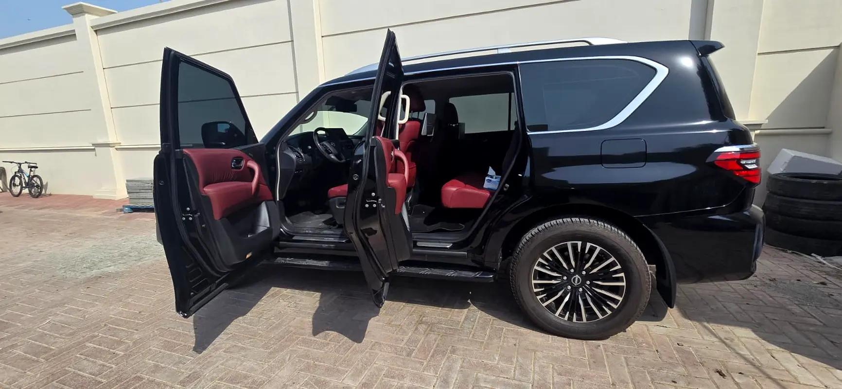 NISSAN Patrol VVIP Edition 2023 - photo 6 - Import Émirats | International Cars