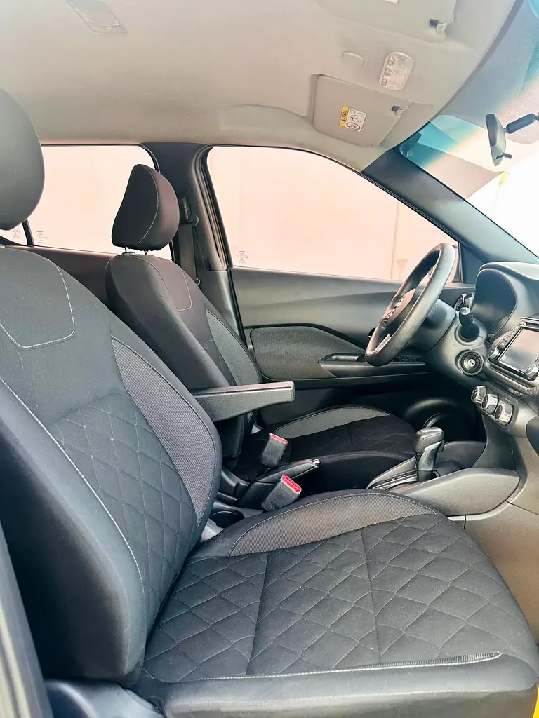 NISSAN Kicks SV 2018 - photo 8 - Import Émirats | International Cars