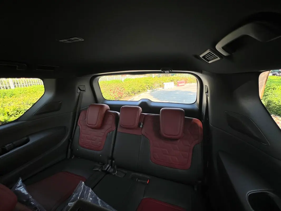 NISSAN Patrol SE Platinum City 2026 - photo 5 - Import Émirats | International Cars