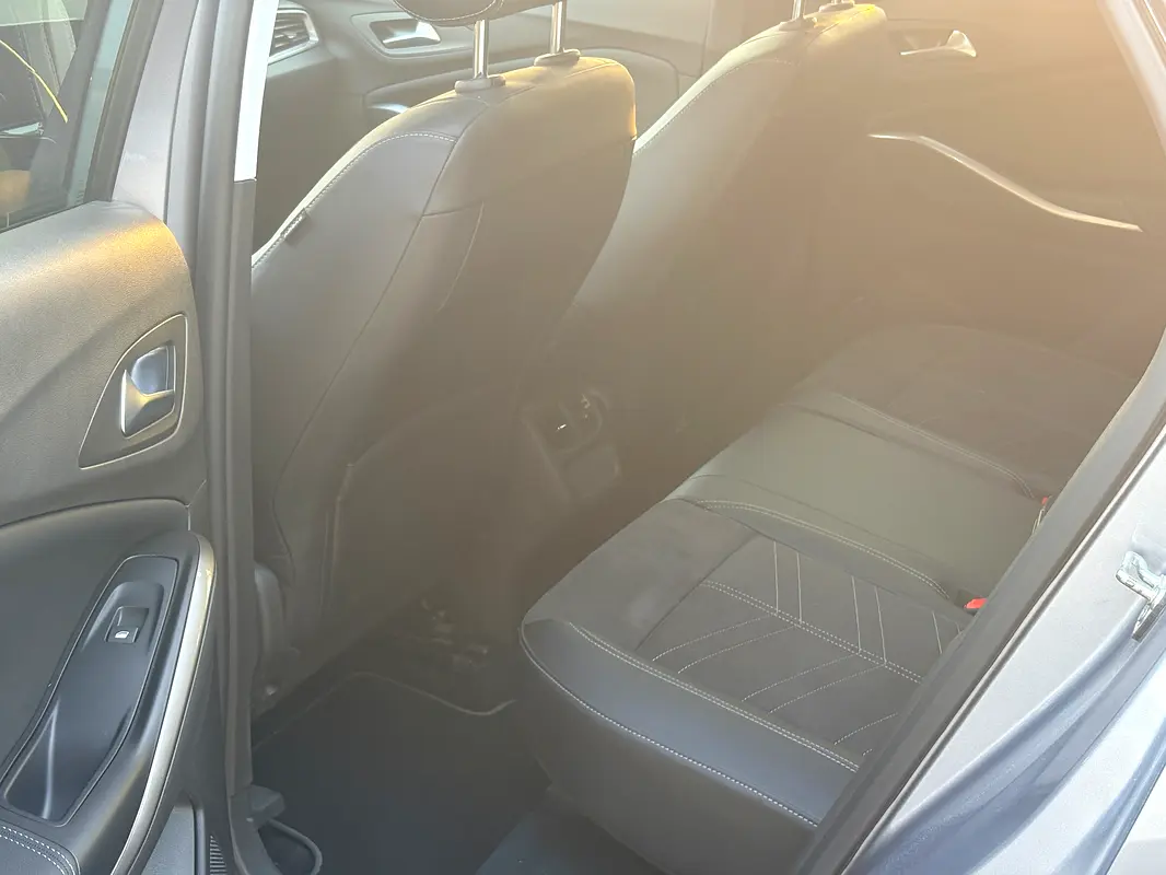 OPEL Grandland X Innovation Plus 2024 - photo 10 - Import Émirats | International Cars