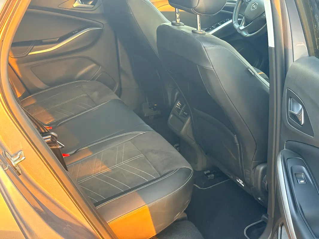 OPEL Grandland X Innovation Plus 2024 - photo 12 - Import Émirats | International Cars