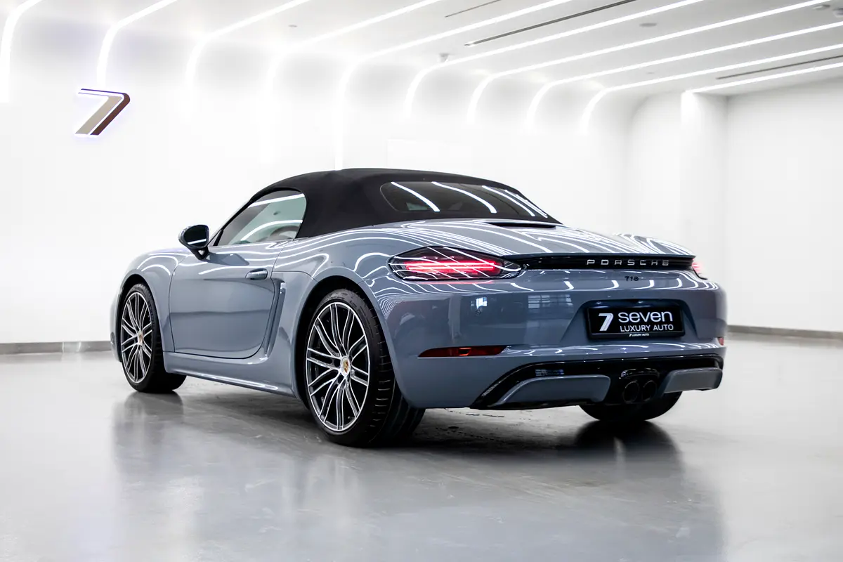 PORSCHE Boxster Standard 2024 - photo 7 - Import Émirats | International Cars