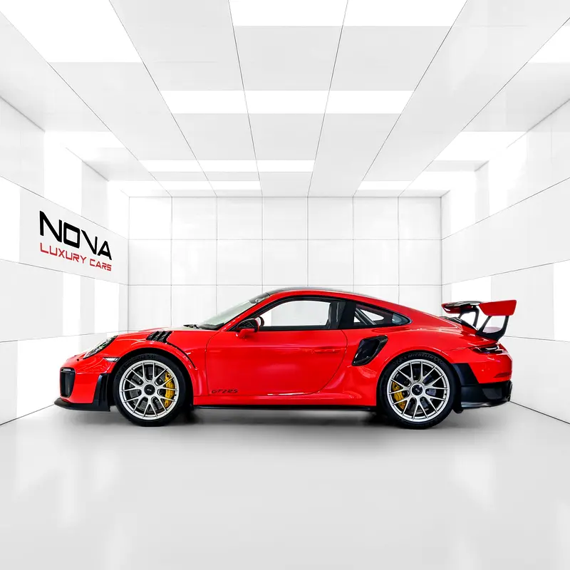 PORSCHE Carrera / 911 GT2 RS Weissach 2018 - photo 3 - Import Émirats | International Cars