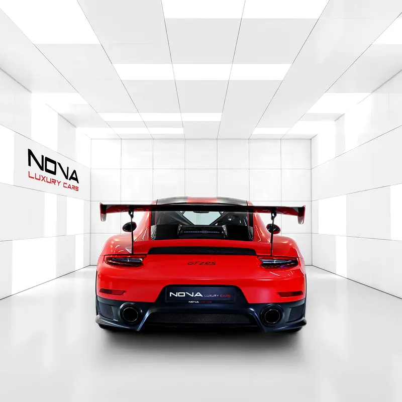 PORSCHE Carrera / 911 GT2 RS Weissach 2018 - photo 5 - Import Émirats | International Cars