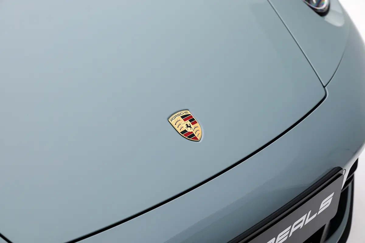 PORSCHE Carrera / 911 Other 2025 - photo 7 - Import Émirats | International Cars