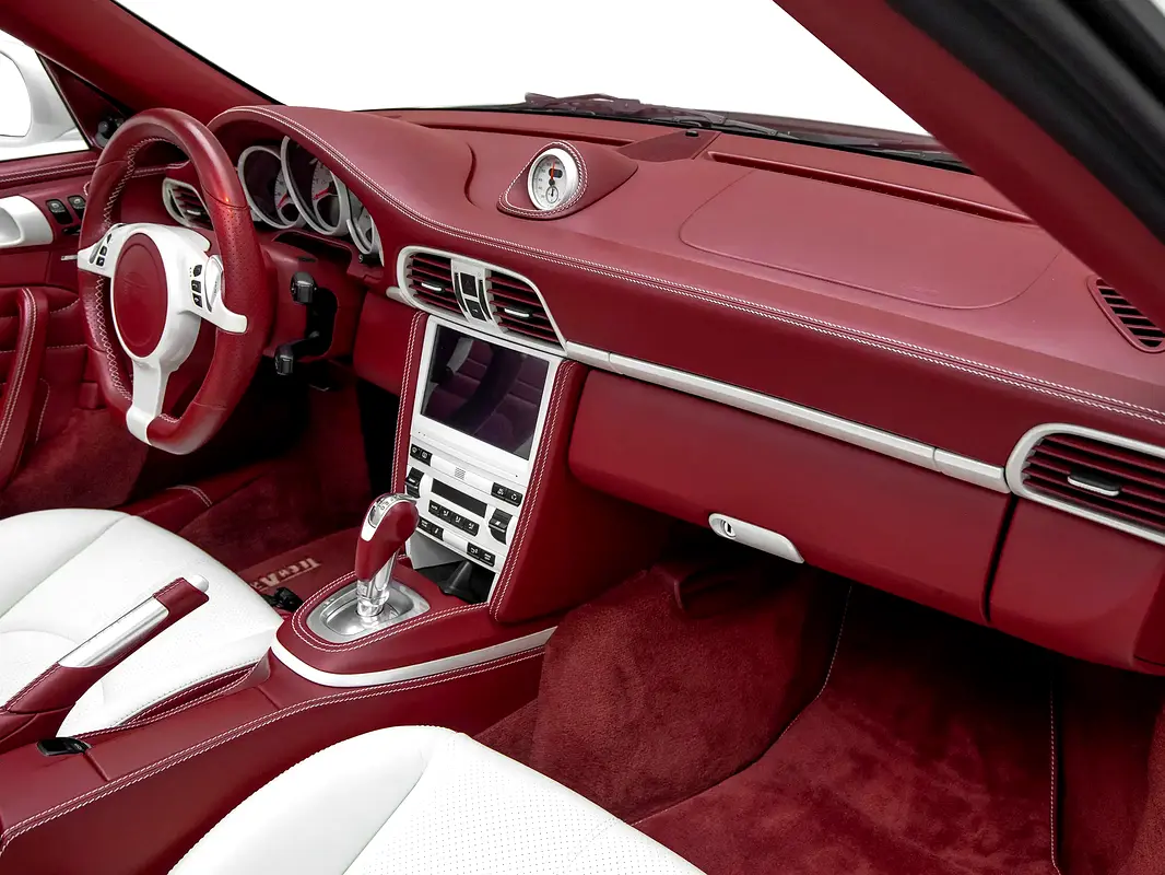 PORSCHE Carrera / 911 Carrera 4S 2009 - photo 10 - Import Émirats | International Cars