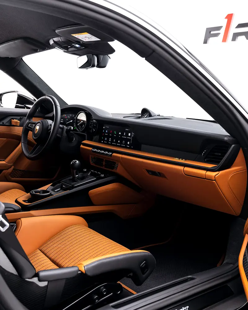 PORSCHE Carrera / 911 Other 2024 - photo 11 - Import Émirats | International Cars