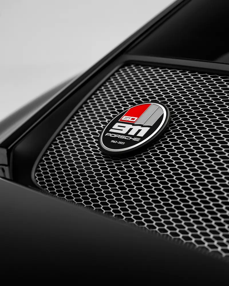 PORSCHE Carrera / 911 Other 2024 - photo 8 - Import Émirats | International Cars