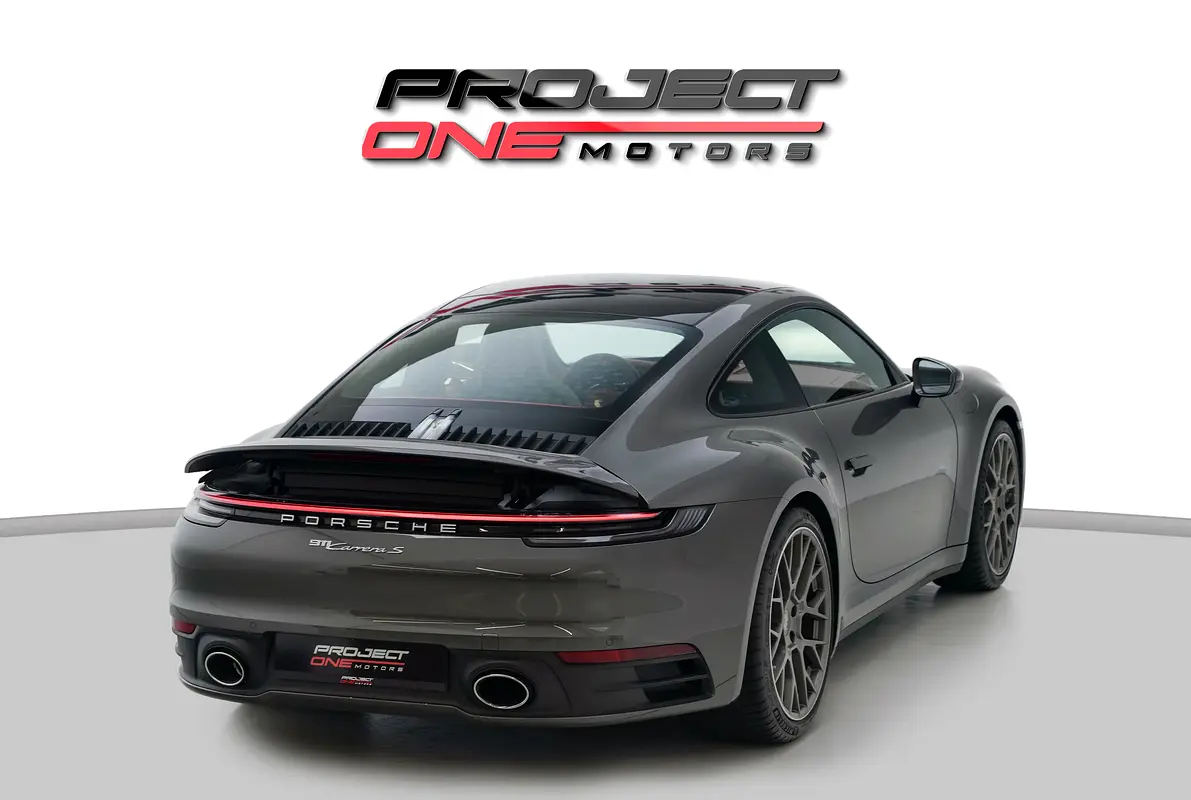 PORSCHE Carrera / 911 Carrera S 2024 - photo 4 - Import Émirats | International Cars