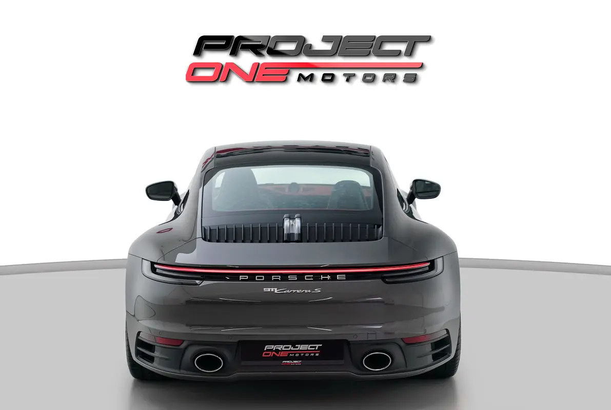 PORSCHE Carrera / 911 Carrera S 2024 - photo 5 - Import Émirats | International Cars