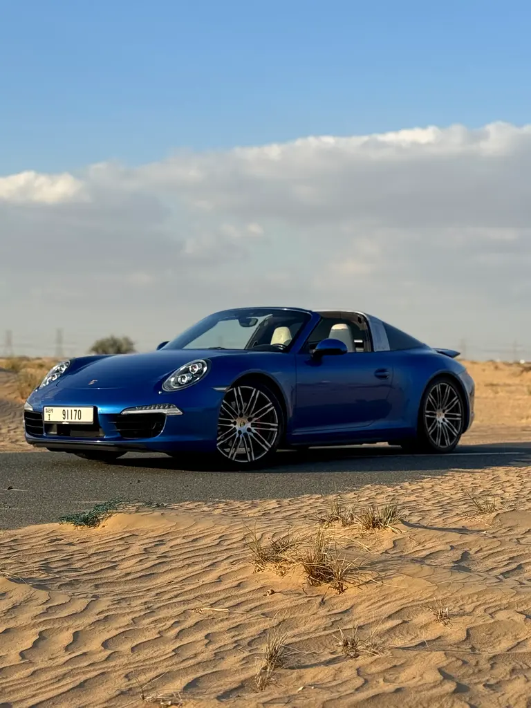 PORSCHE Carrera / 911 Targa 4S 2015 - photo 8 - Import Émirats | International Cars