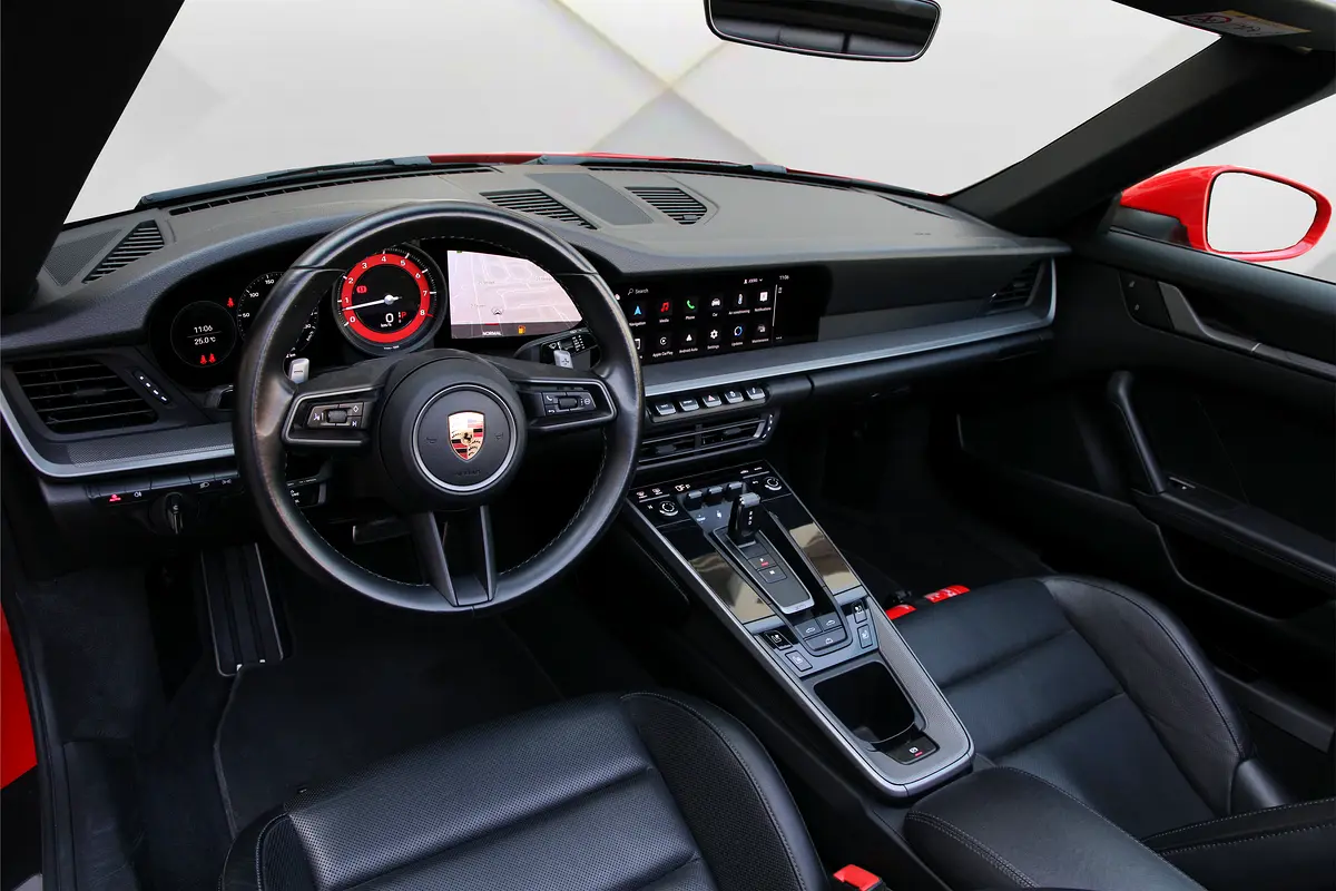 PORSCHE Carrera / 911 2022 - photo 11 - Import Émirats | International Cars