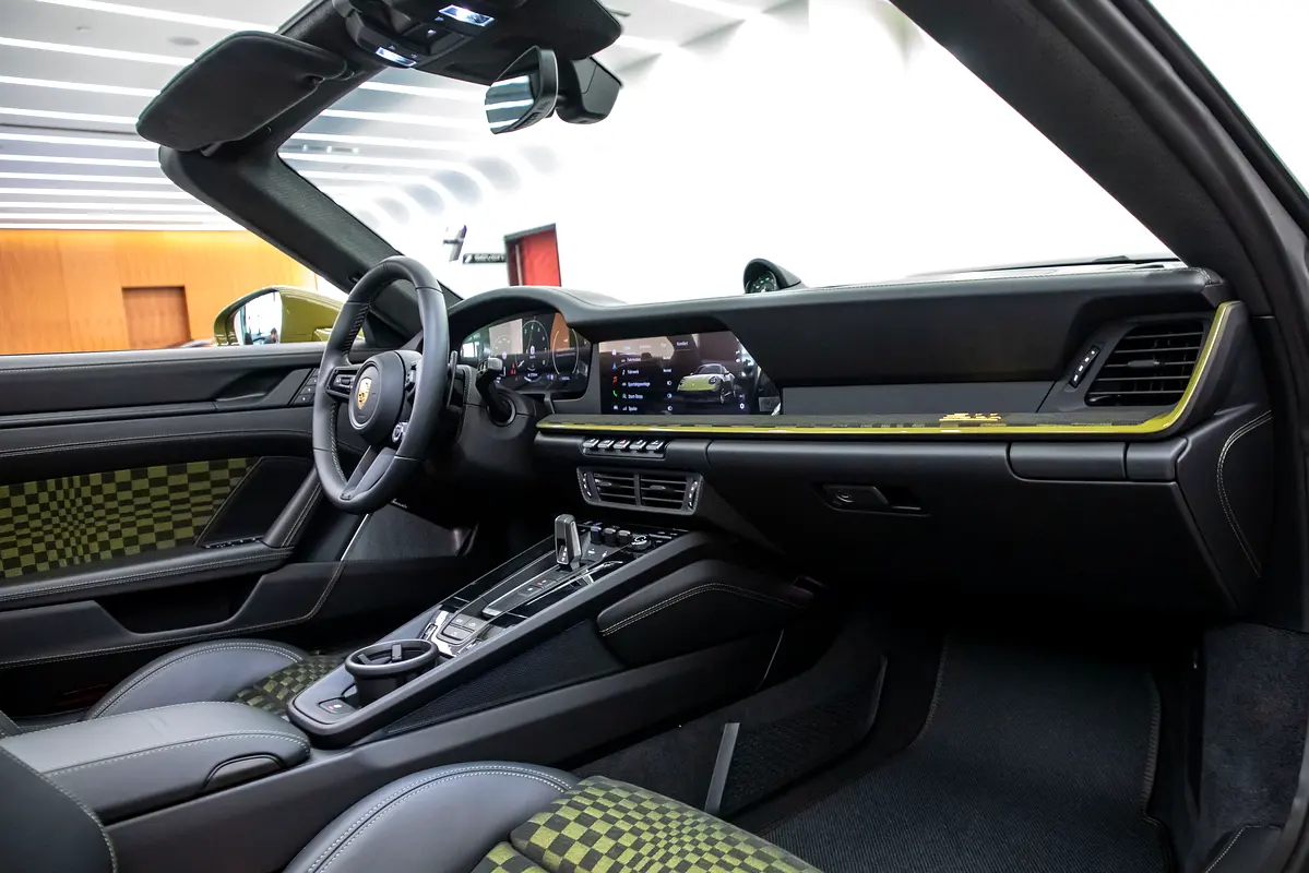 PORSCHE Carrera / 911 Other 2026 - photo 10 - Import Émirats | International Cars