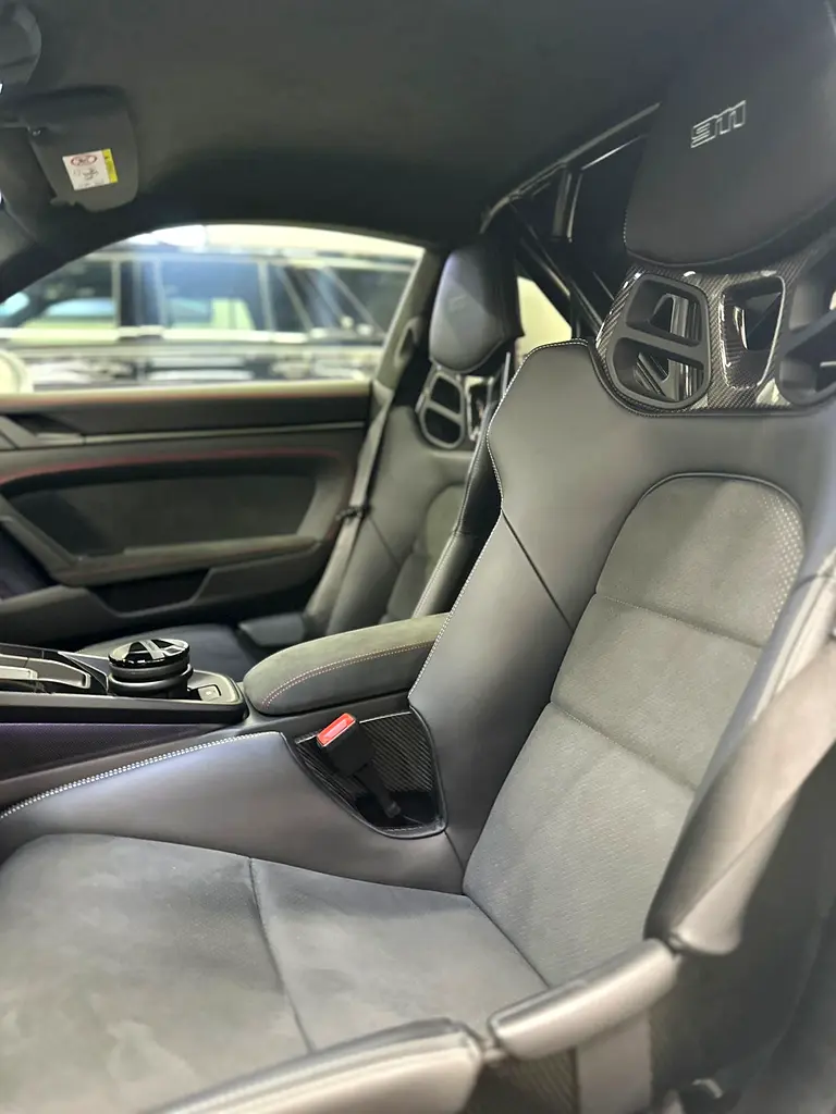 PORSCHE Carrera / 911 Other 2023 - photo 12 - Import Émirats | International Cars