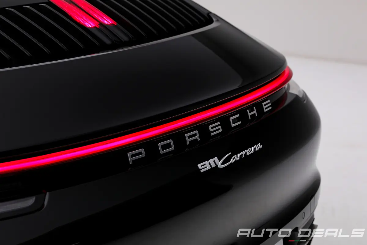PORSCHE Carrera / 911 2023 - photo 8 - Import Émirats | International Cars