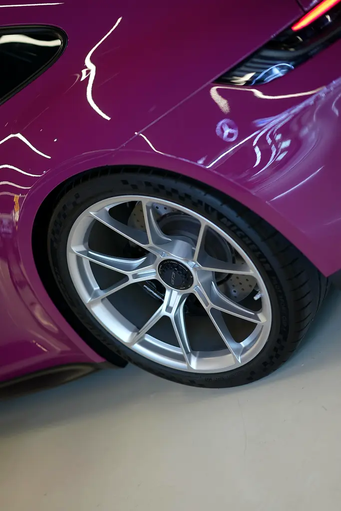 PORSCHE Carrera / 911 GT3 2023 - photo 8 - Import Émirats | International Cars