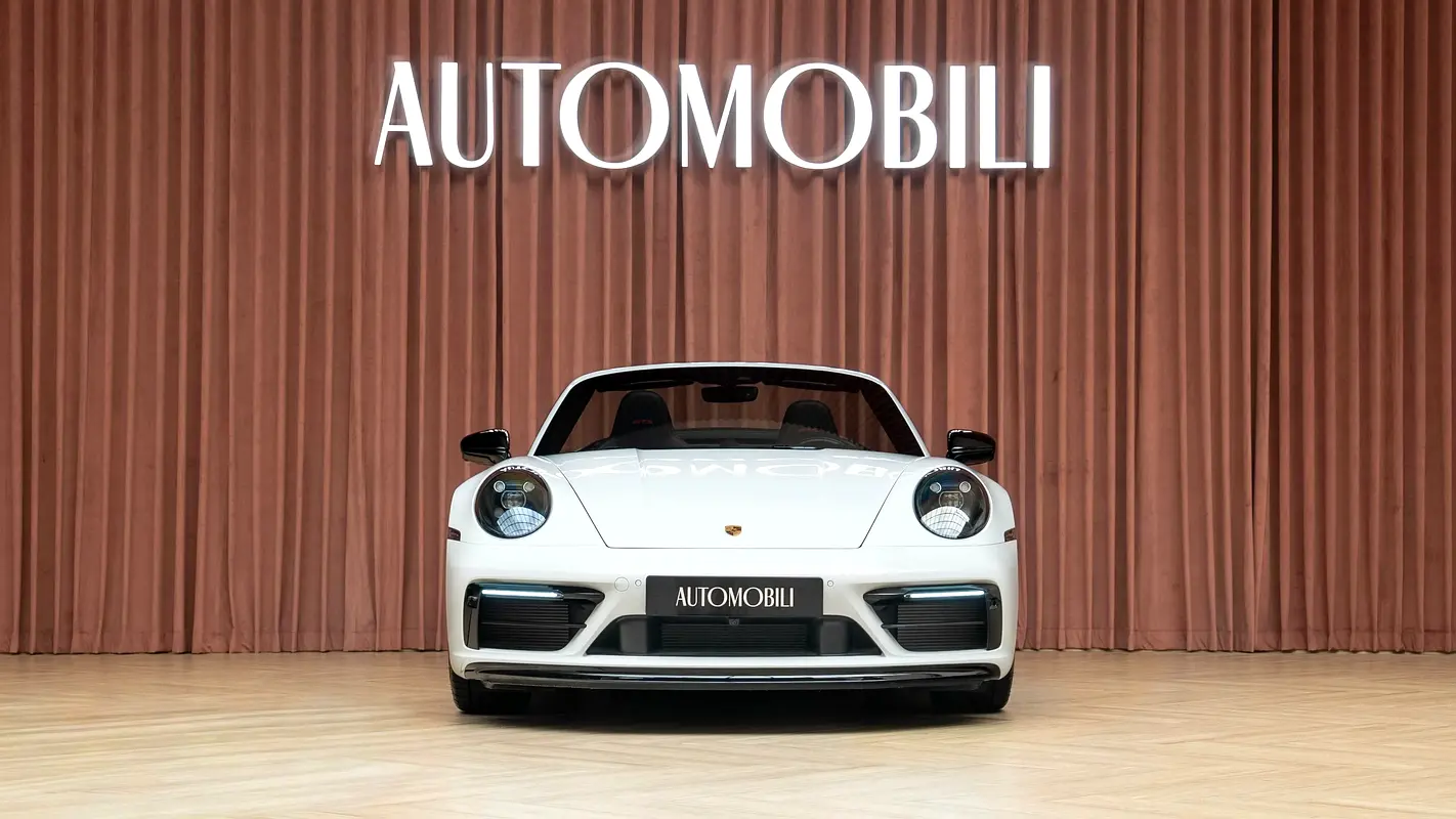 PORSCHE Carrera / 911 GTS 2023 - photo 4 - Import Émirats | International Cars