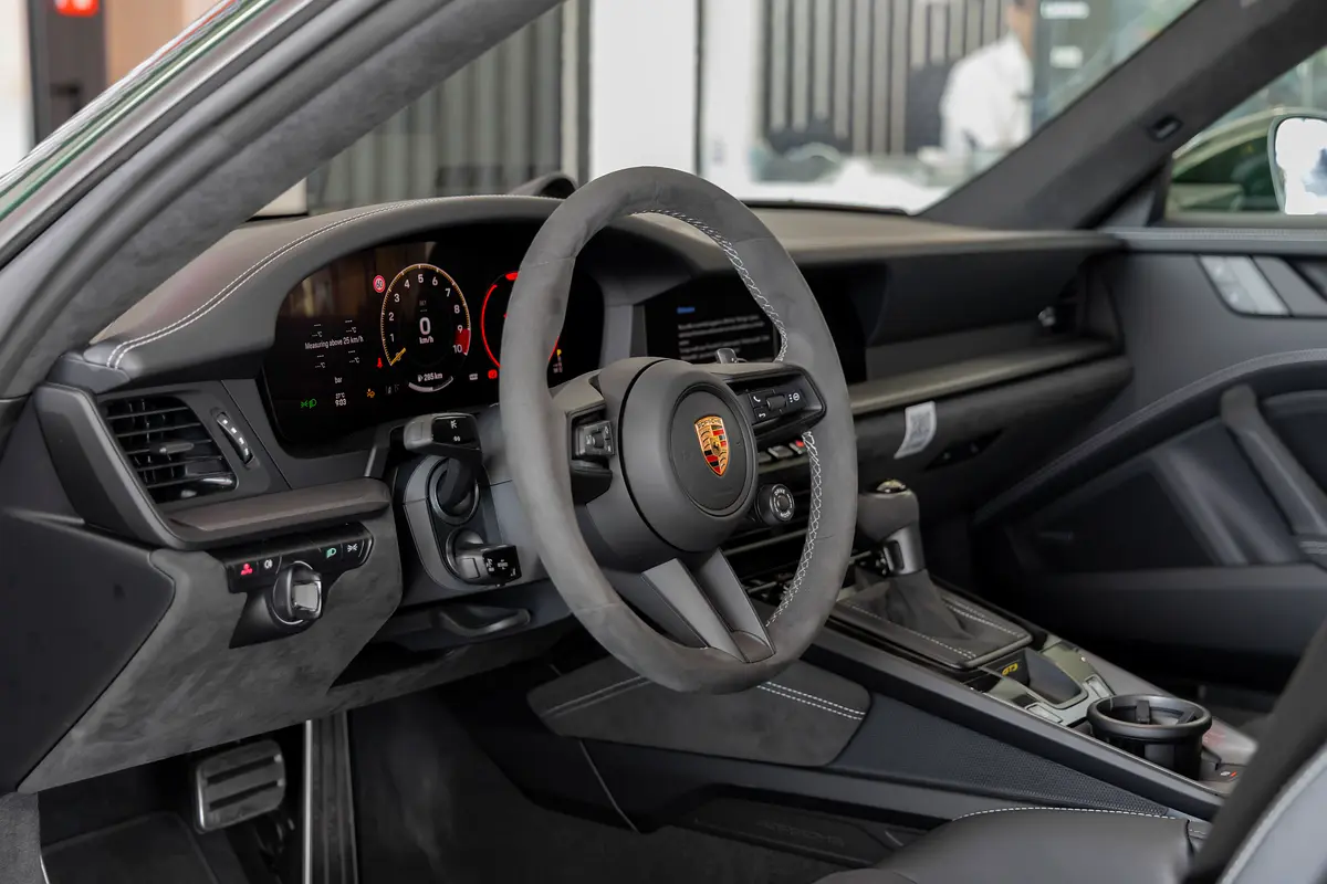 PORSCHE Carrera / 911 GT3 2026 - photo 10 - Import Émirats | International Cars