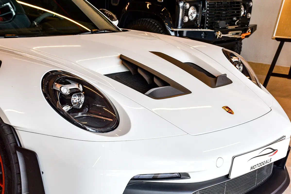 PORSCHE Carrera / 911 GT3 RS 2025 - photo 11 - Import Émirats | International Cars